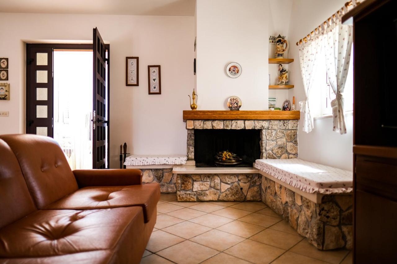 Trullo Elvira & Luigi Βίλα Monopoli Εξωτερικό φωτογραφία